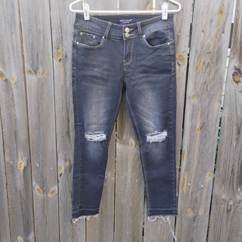 Daily Jeans Womens Size 9 Distressed Skinny Raw Hem Double Button Gray Black Y2K